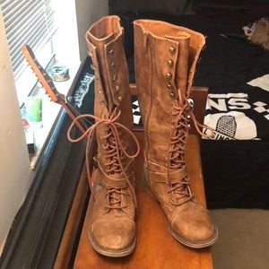 Lace up boots
